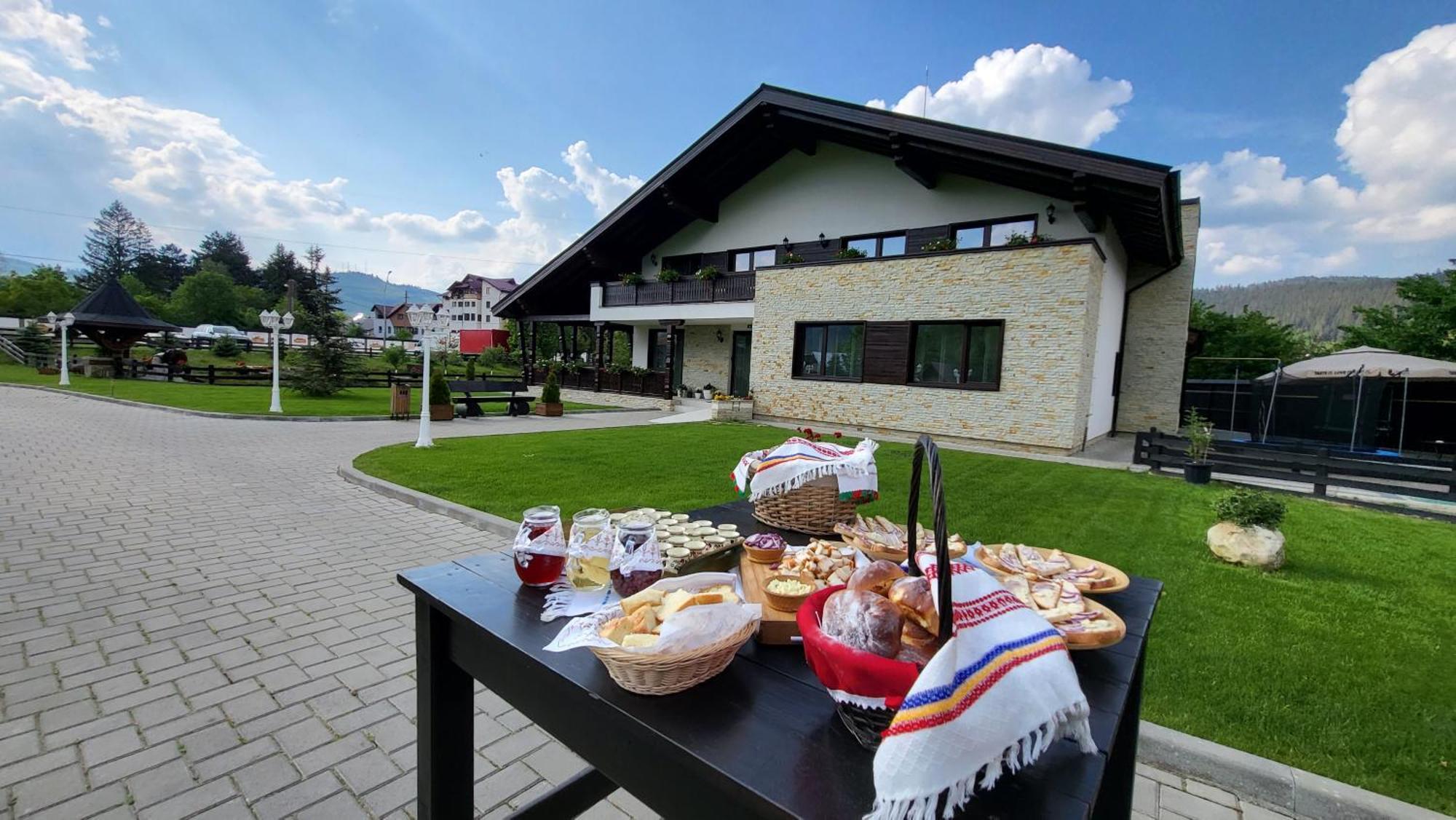 Niro Residence Gura Humorului Kültér fotó